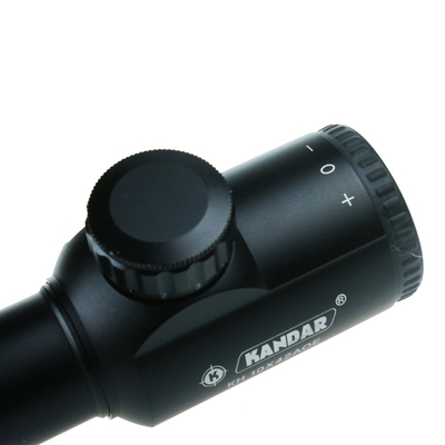 KH 10x42 AOE KANDAR Espectro com iluminação vermelha e diâmetro da lente de 42 mm